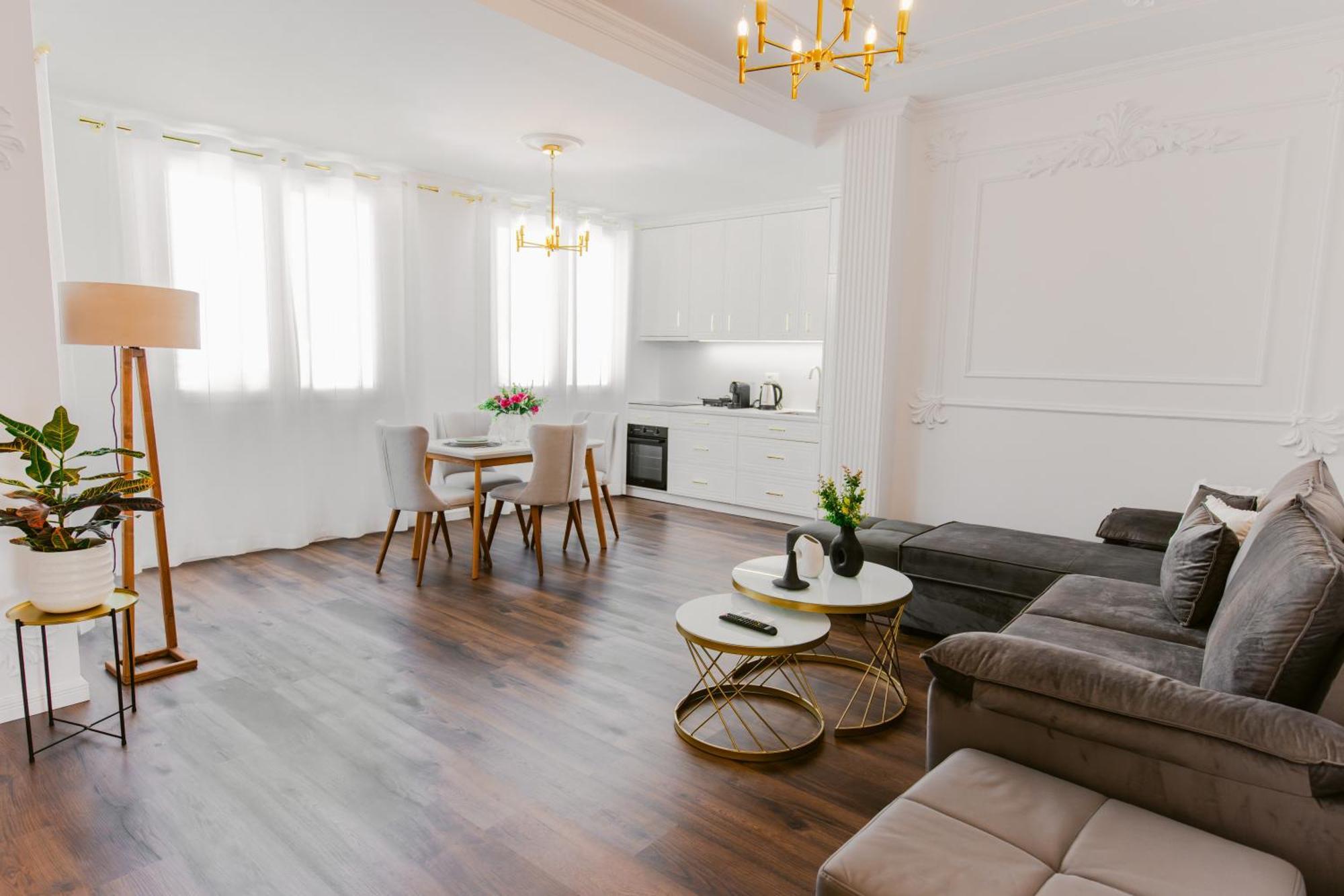 Luxury Rooftop In Astir *