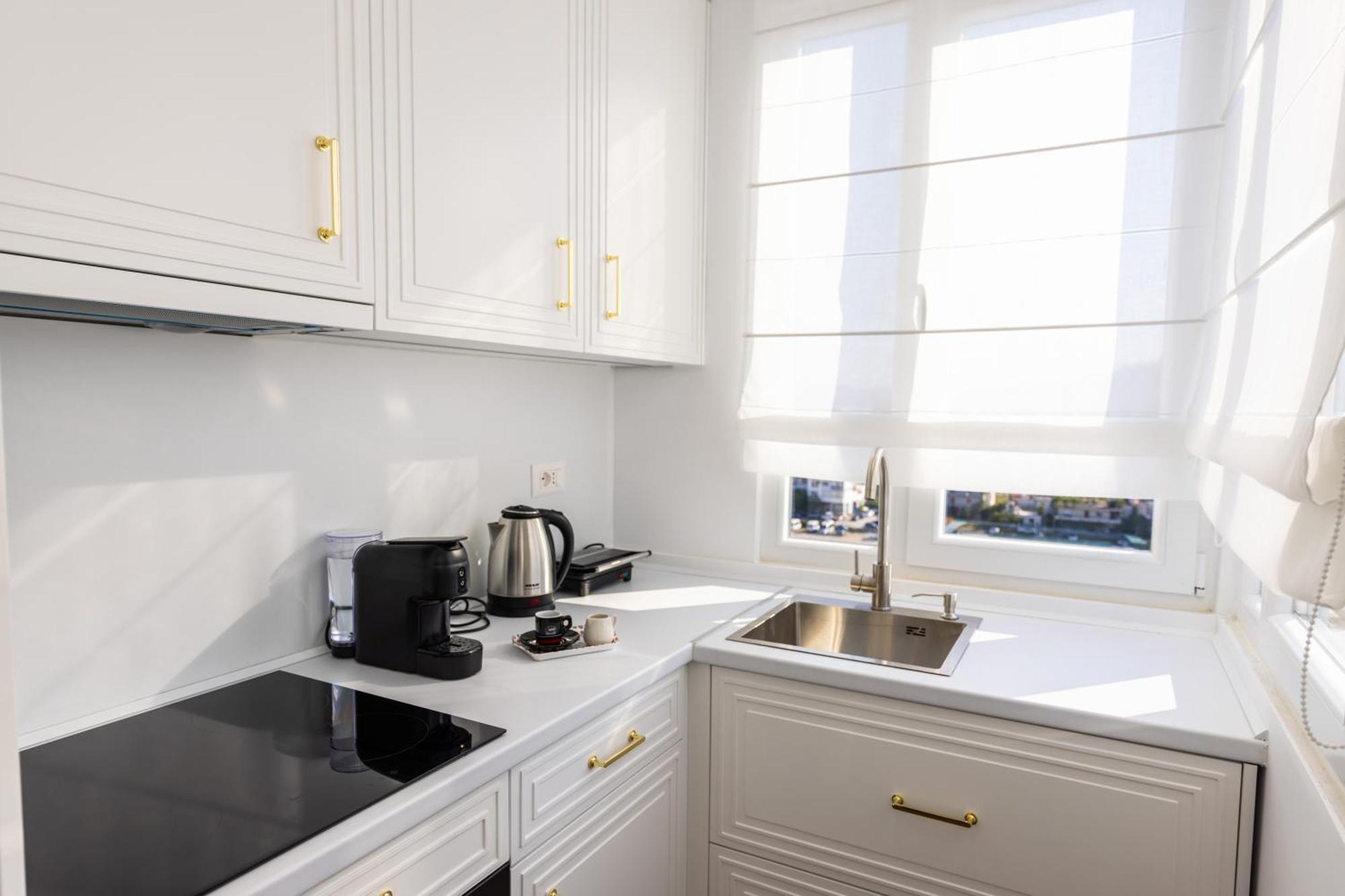 Apartment Luxury Rooftop In Astir Tirana