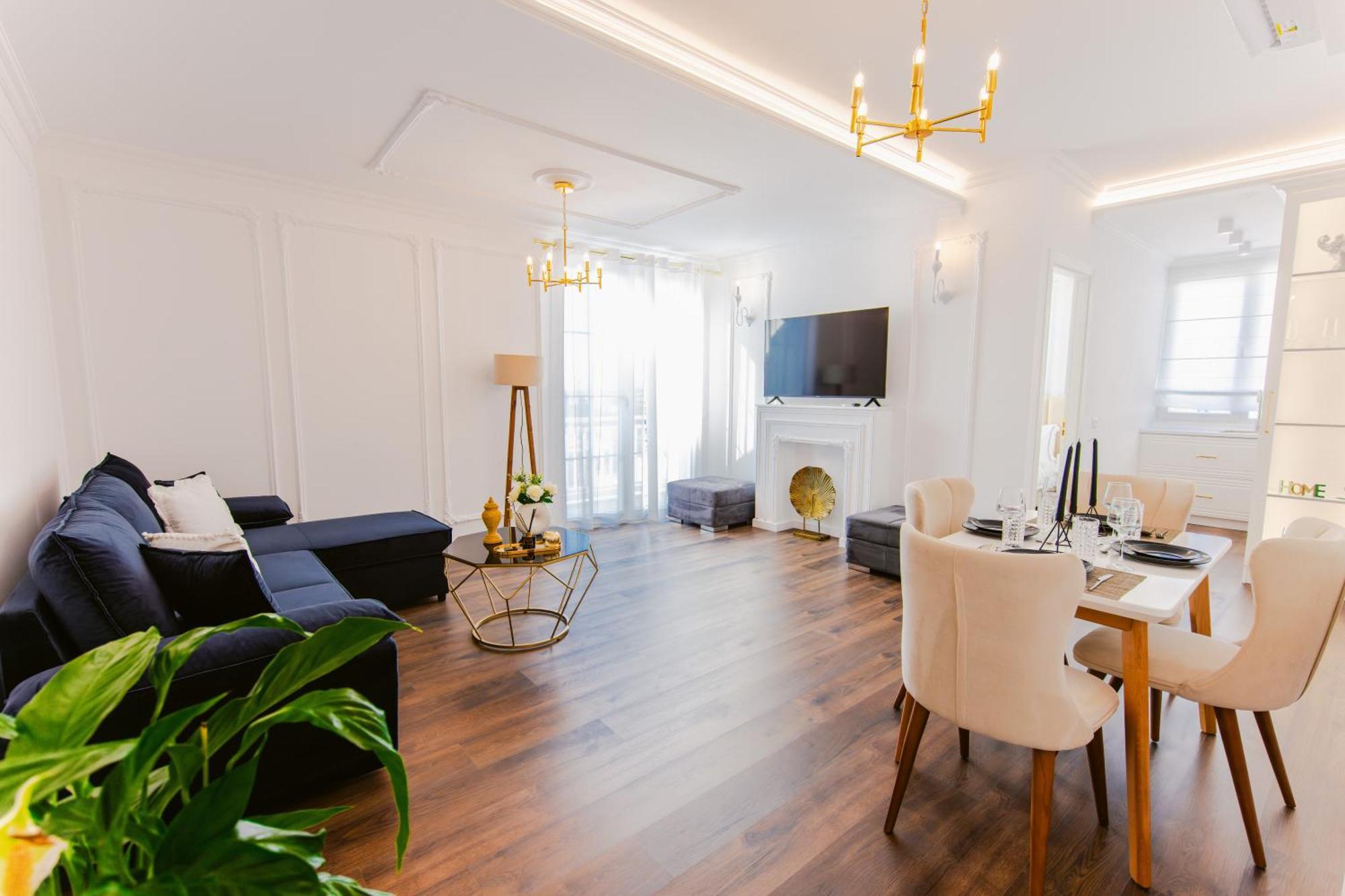 Luxury Rooftop In Astir