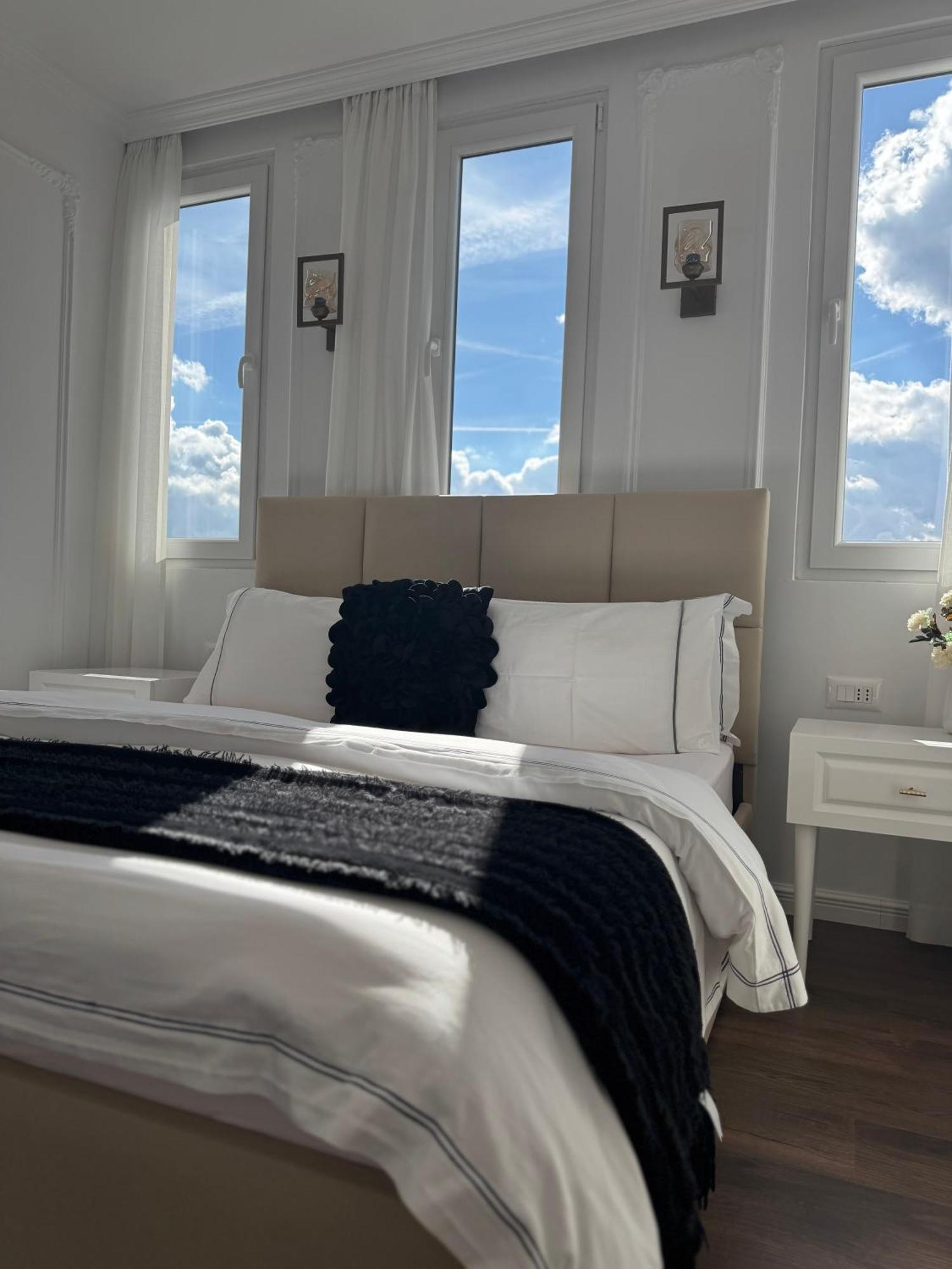 Luxury Rooftop In Astir * Tirana